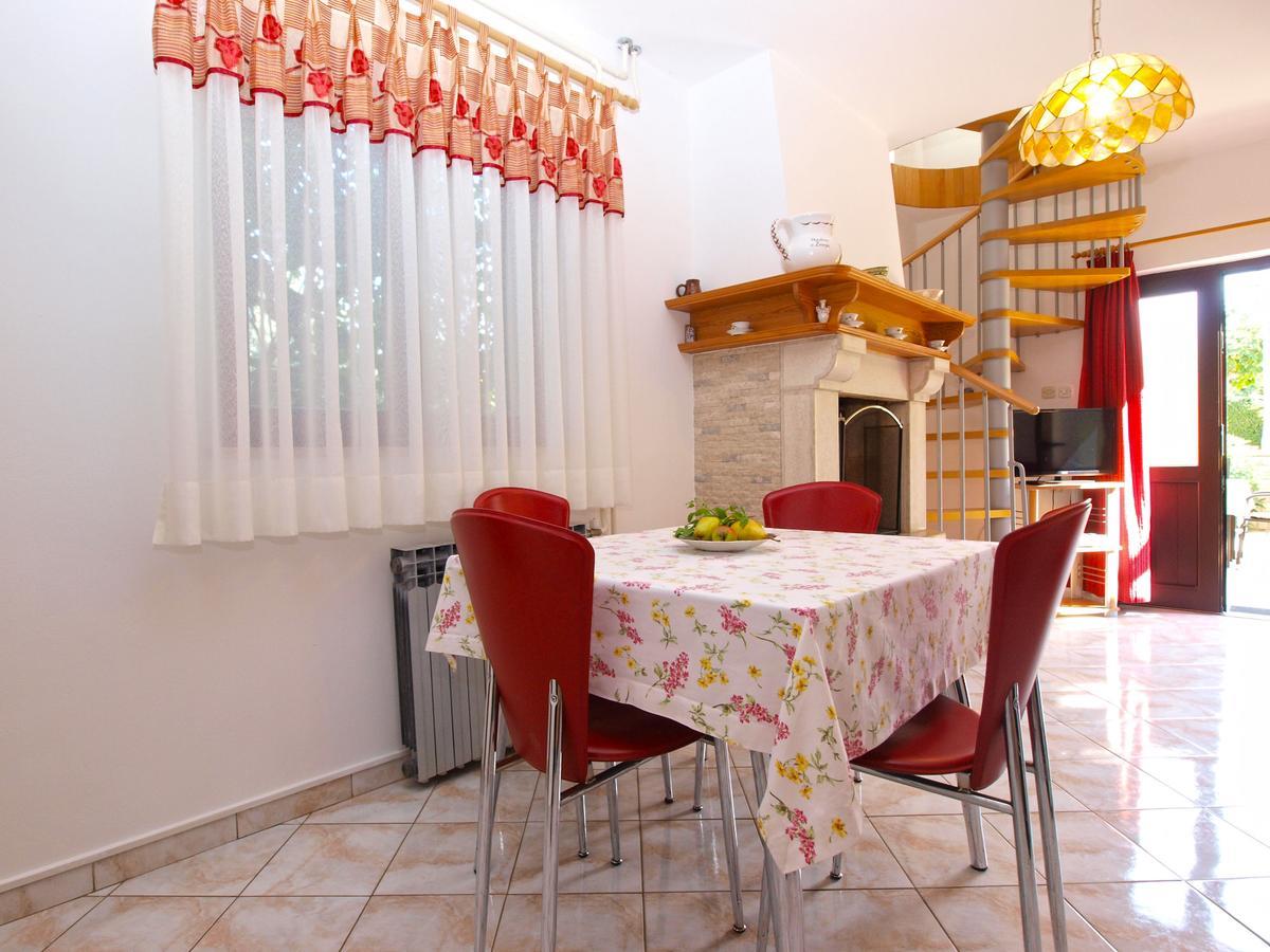 Apartment Nevenka 1482 Медулин Экстерьер фото