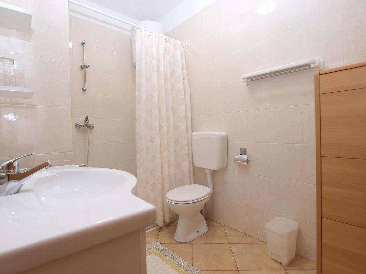 Apartment Nevenka 1482 Медулин Экстерьер фото