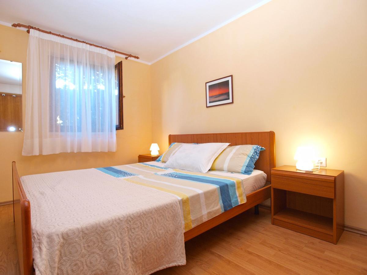 Apartment Nevenka 1482 Медулин Экстерьер фото