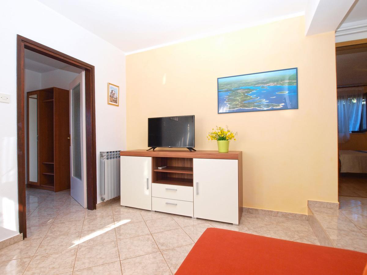 Apartment Nevenka 1482 Медулин Экстерьер фото